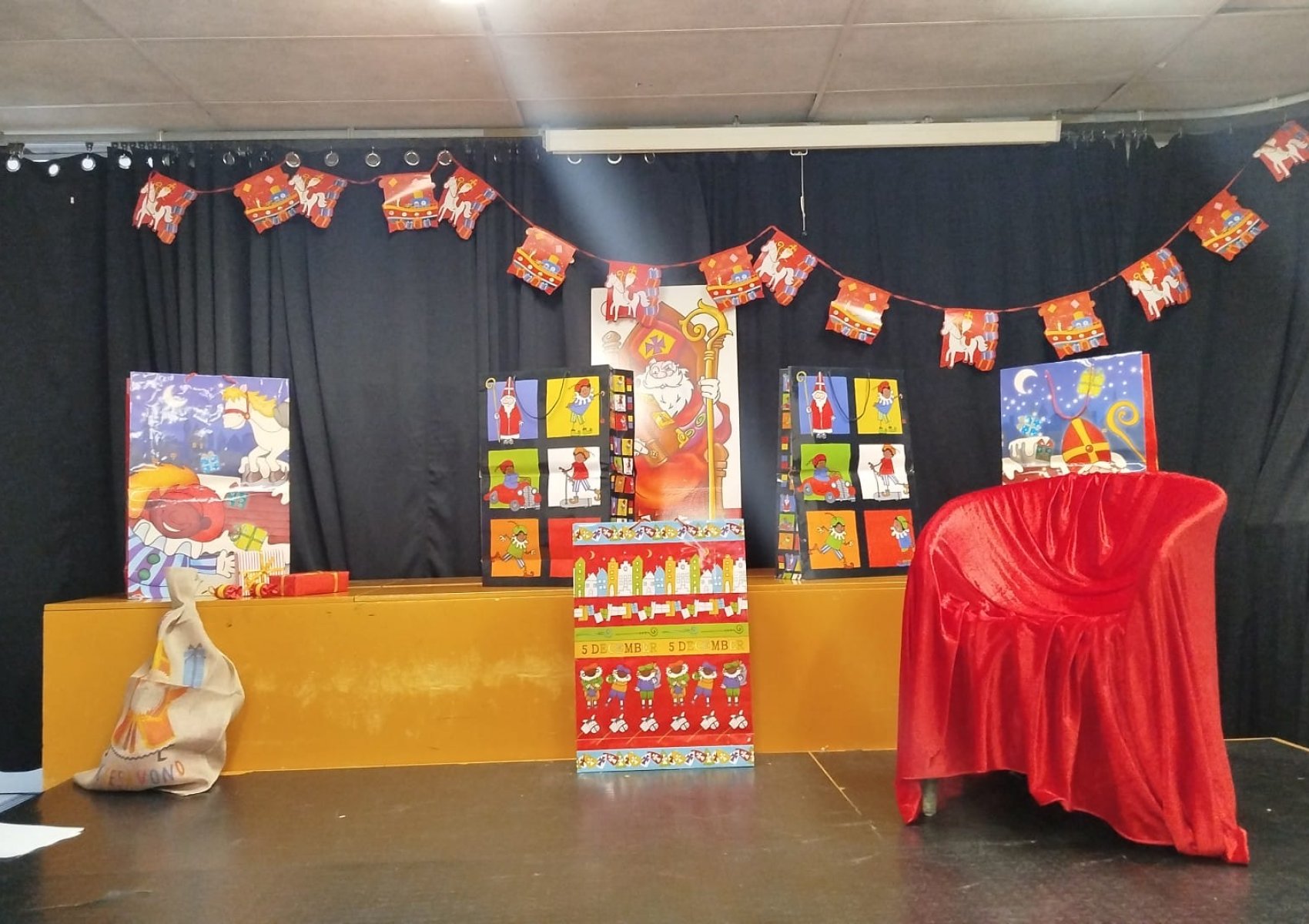 whatsapp image 2025-12-08 at 00.04.27